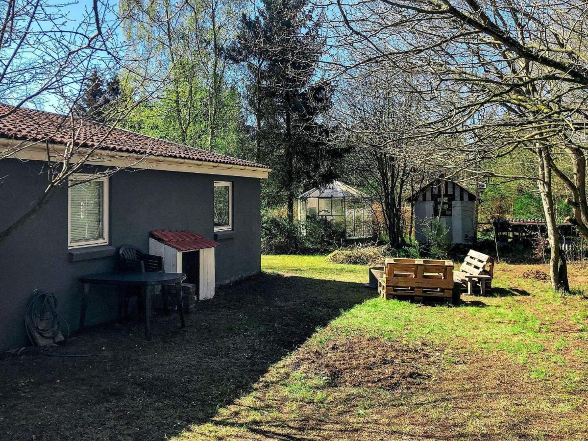8 Person Holiday Home In Rsted Kare Bagian luar foto